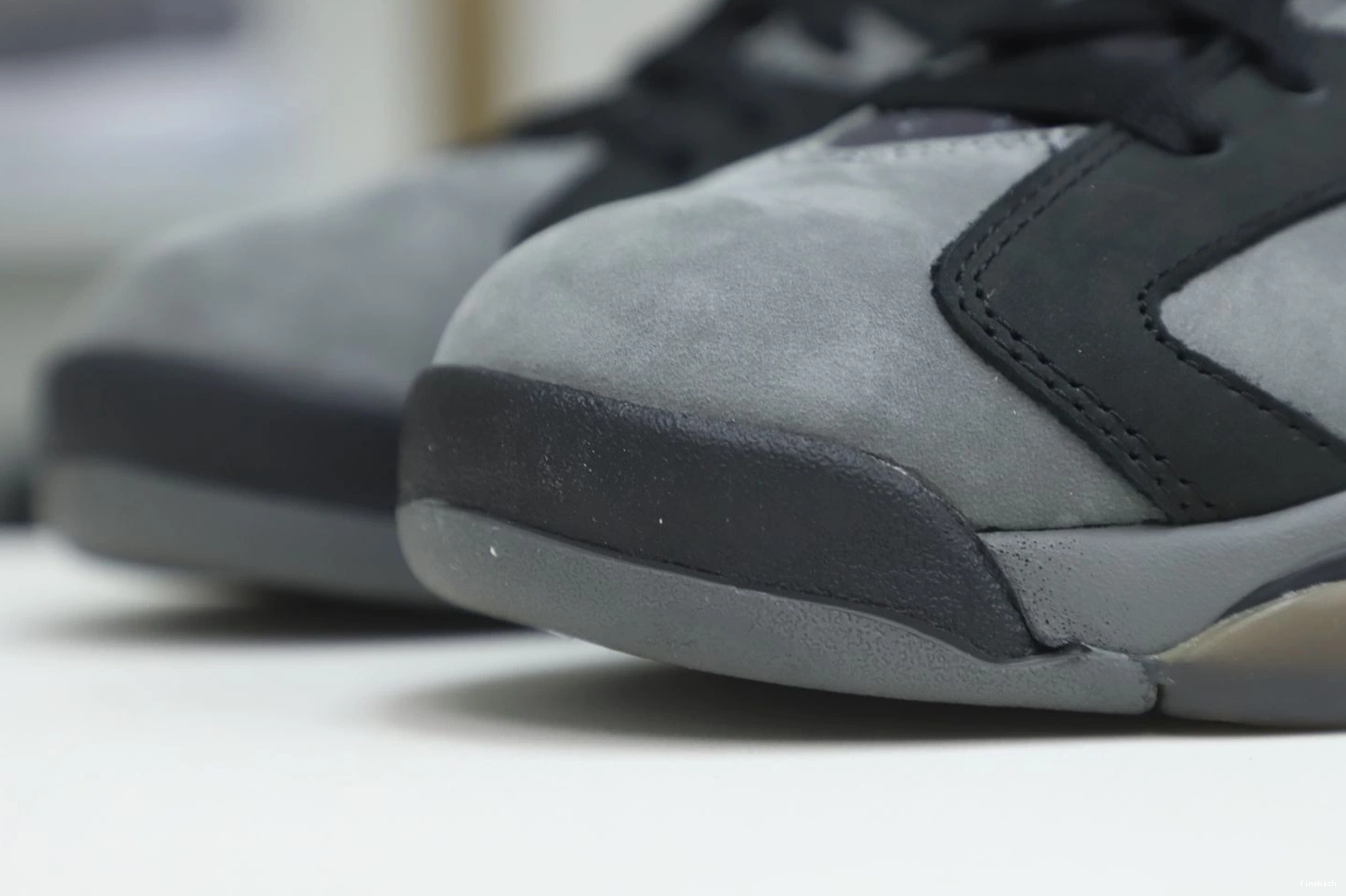 GREY' JORDAN SAINT-GERMAIN PARIS X 'IRON AIR RETRO 6 0910